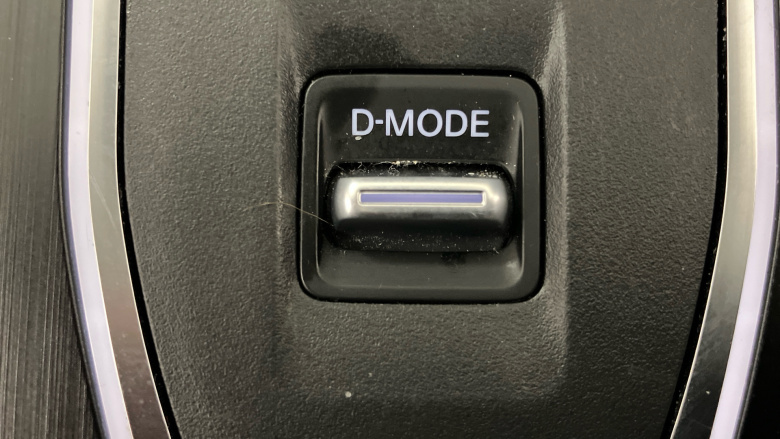 Nissan Qashqai 1.3 DiG-T MH 158 N-Connecta 5dr Xtronic Petrol Hatchback